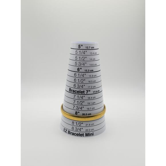 VINTAGE Signed MONET Textured GOLD TONE Bangle BRACELET Satin Finish‎ 80s Large - Picture 2 of 5